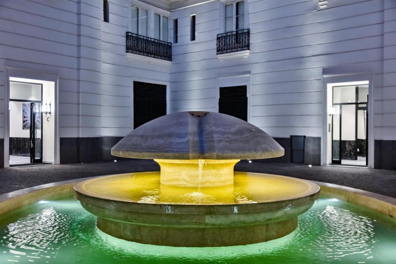 Apartamento Il Papero A Napoli Exterior foto